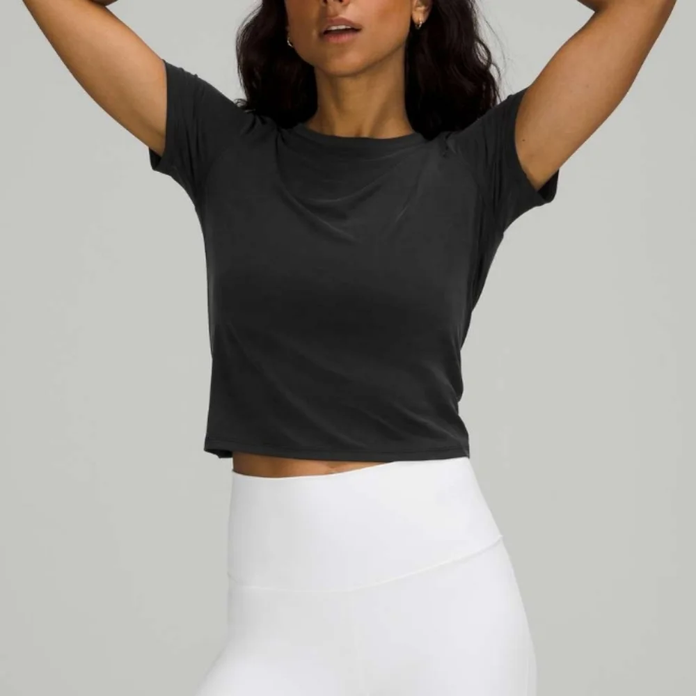Lululemon Open Tie-Back Short Sleeve Black - Picture 13 of 13